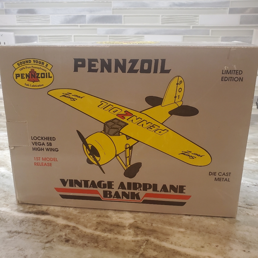 Pennzoil Vintage Airplane bank die cast NIB second in series @81